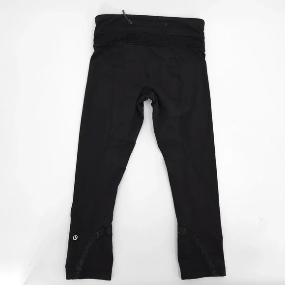 Lululemon Pants Womens 4 Black Crop Capri Mesh Lace Panel Zip Pocket Yoga Run - Picture 2 of 15